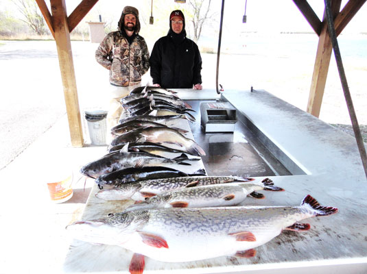 Lakes Oahe/Sharpe Pierre area fishing report for April 19th thru the 22nd 2015